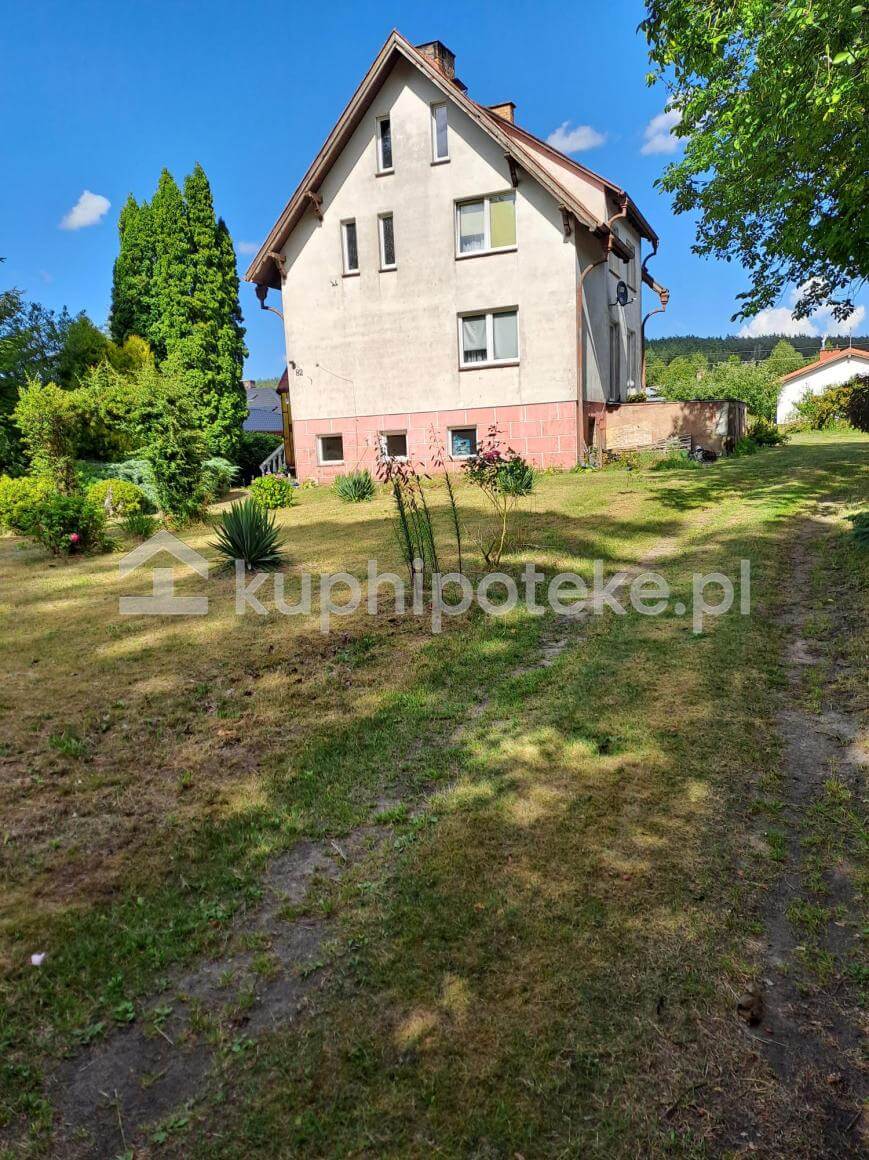 Dom dwupiętrowy, jednorodzinny na dużej działce - zabezpieczenie wierzytelności hipotecznej