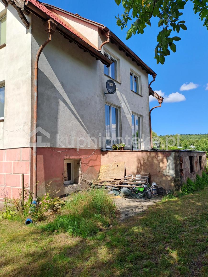 Dom dwupiętrowy, jednorodzinny na dużej działce - zabezpieczenie wierzytelności hipotecznej