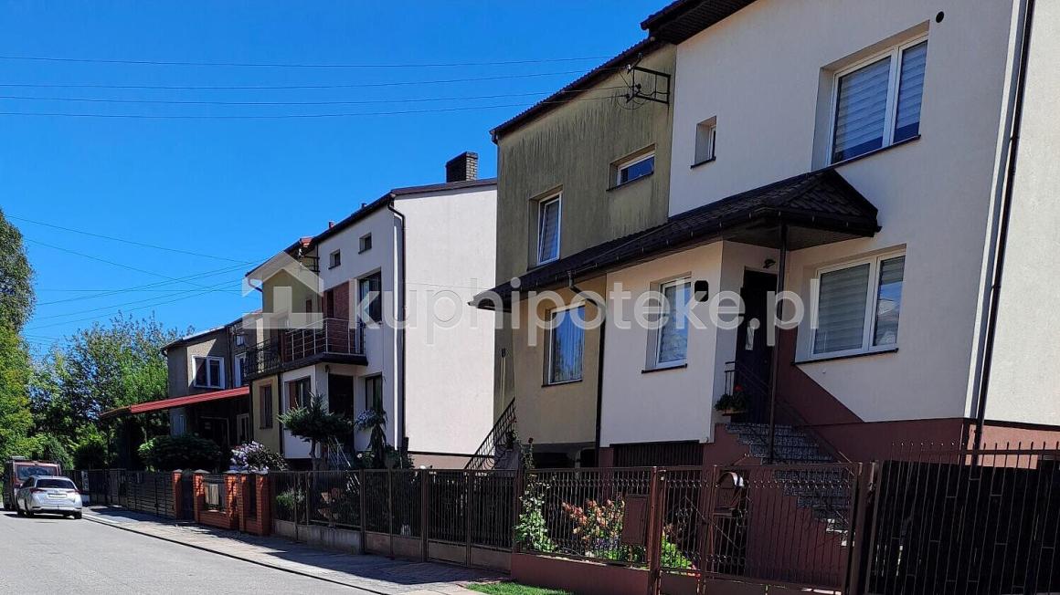 Dom typu kostka w zabudowie bliźniaczej - sprzedaż długu hipotecznego