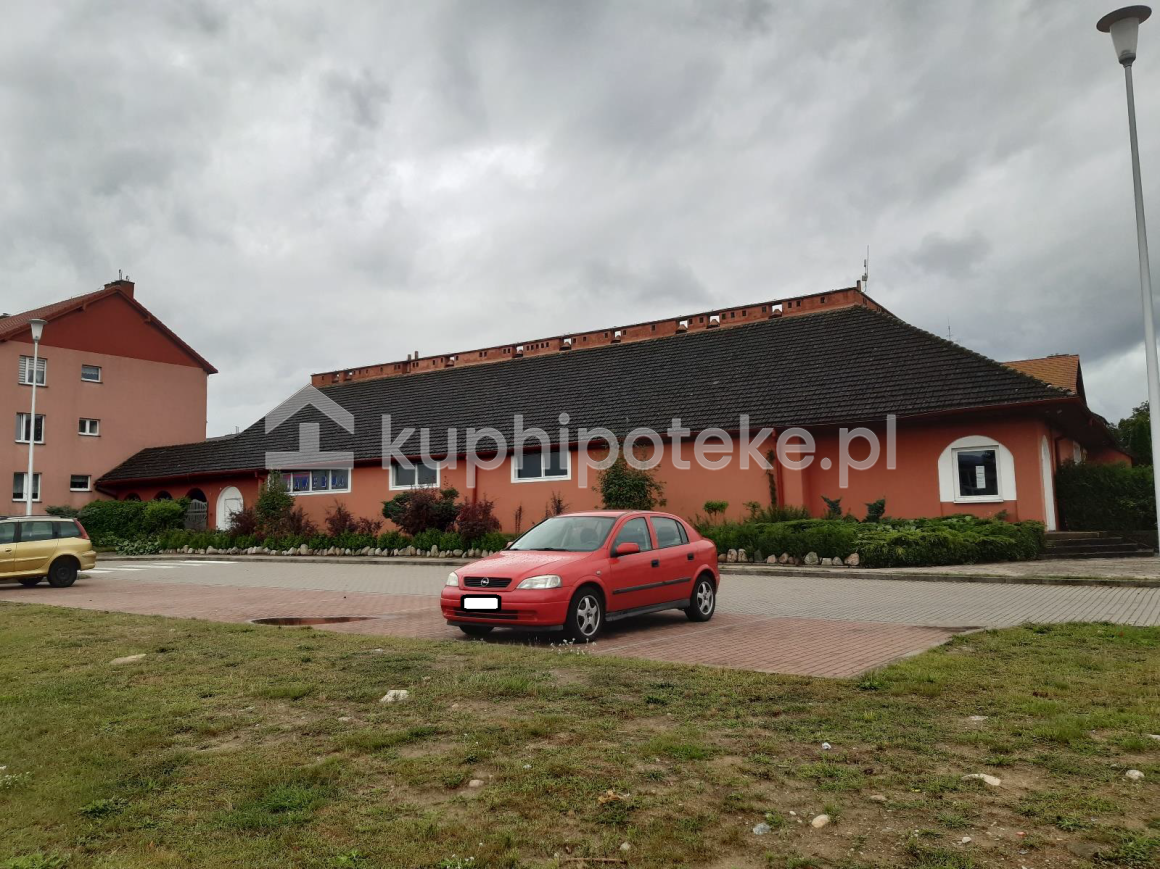 Cztery lokale w Resku, sprzedaż zabezpieczenia hipotecznego