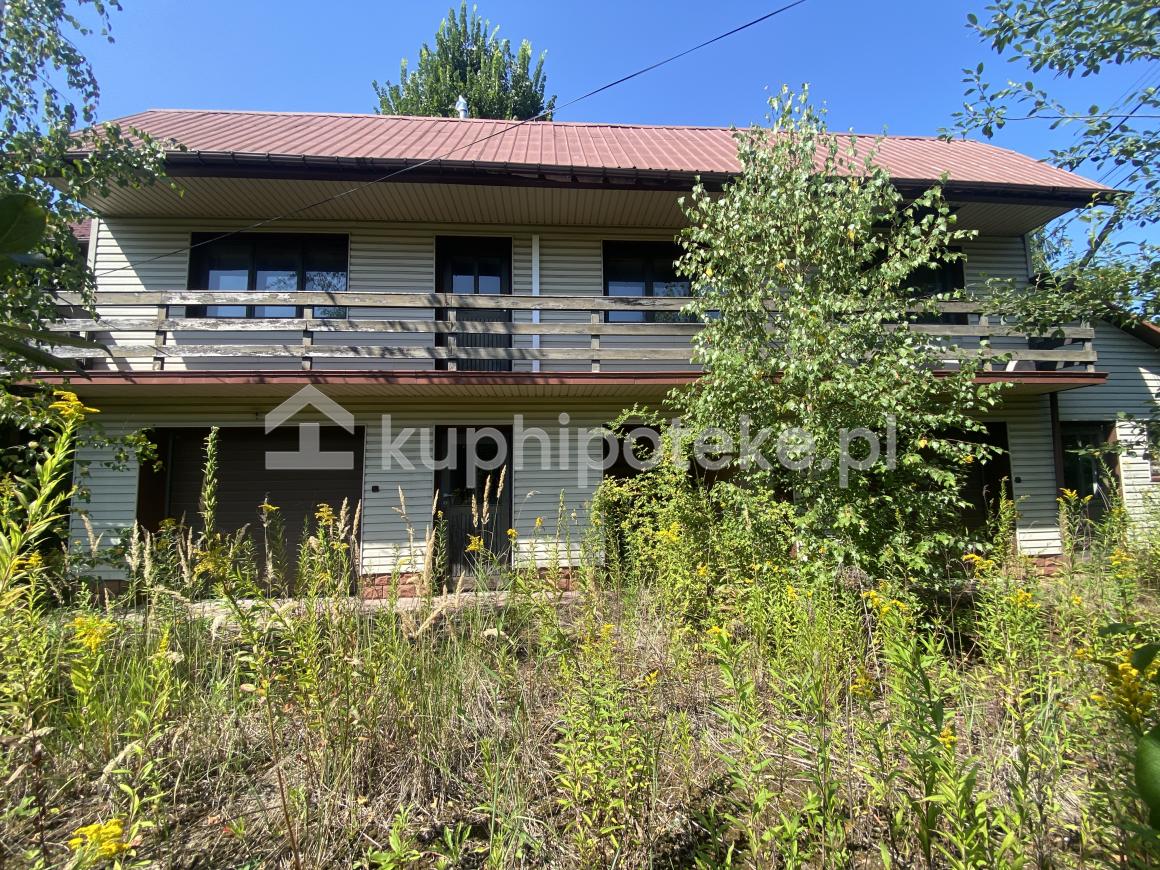 piętrowy dom jednorodzinny z tarasem i garażami, Kolbuszowa Dolna, sprzedaż wierzytelności hipotecznej