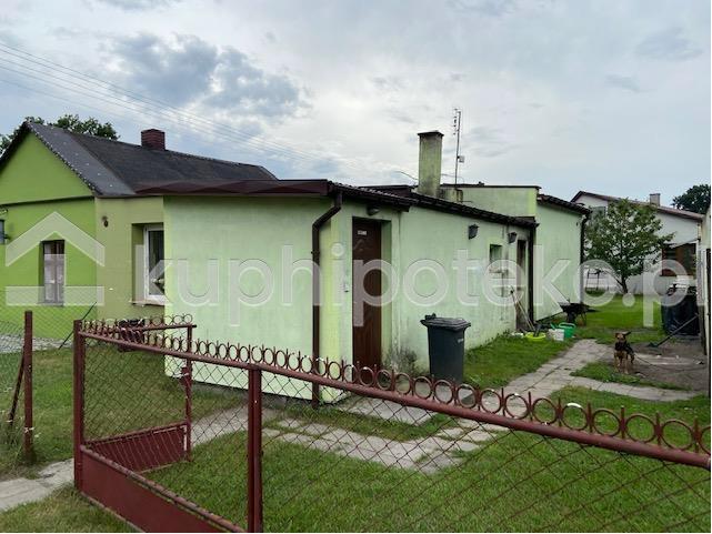 Dwumieszkaniowy dom z budynkiem gospodarczym na 16-arowej działce w Dębach (gmina Dobre) - Dęby - sprzedaż wierzytelności hipotecznych - 2