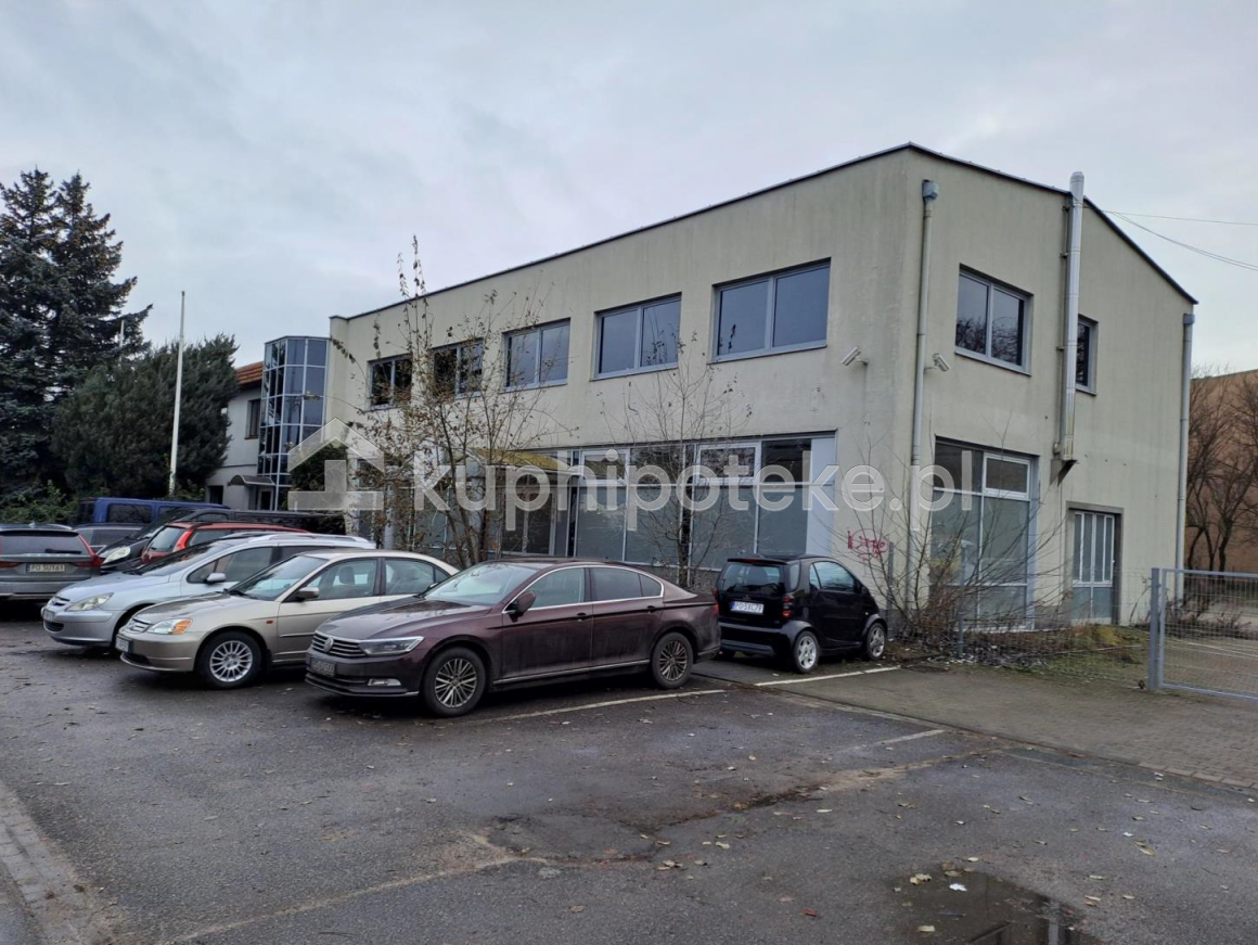 Budynek salonu samochodowego w Poznaniu - Poznań - sprzedaż wierzytelności hipotecznych - 1
