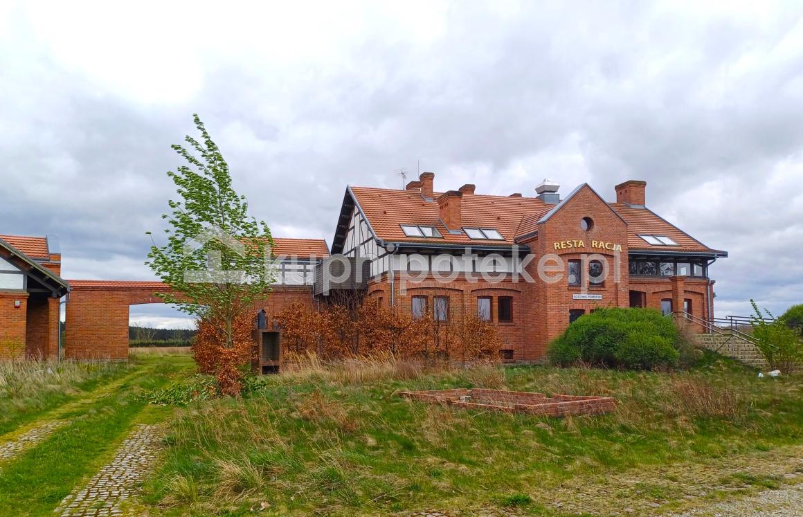 Przedmiot zabezpieczenia- Kompleks budynków o charakterze hotelowym w okolicy Kołobrzegu - Karwin - sprzedaż wierzytelności hipotecznych - 2
