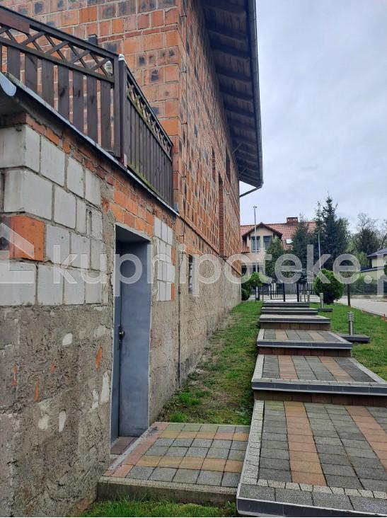 Dwukondygnacyjny dom jednorodzinny w Czempinie, niedaleko Poznania- sprzedaż wierzytelności