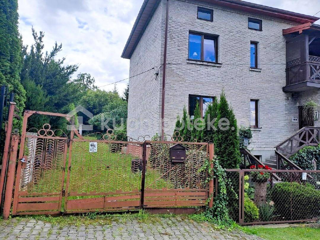 Wolnostojący dom jednorodzinny w Starachowicach - sprzedaż wierzytelności hipotecznej