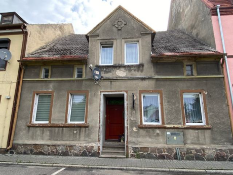 Kamienica w Trzcielu