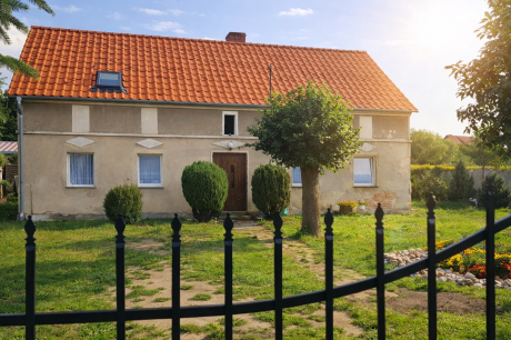 Mieszkanie na parterze w budynku dwurodzinnym – Olszyna