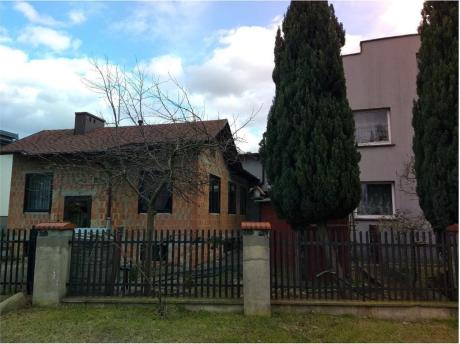 Dom w Kłobucku przy ul. Radosnej